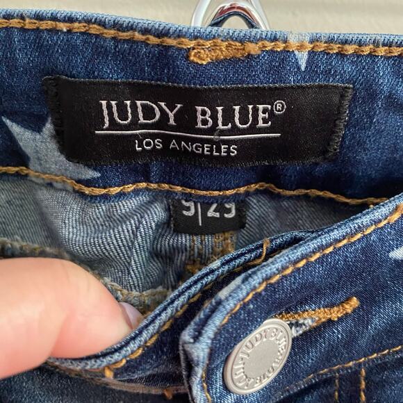 Judy Blue Women's size 9 / 29 Super Flare Star Print Jeans High‎ Rise Frayed - Picture 2 of 11